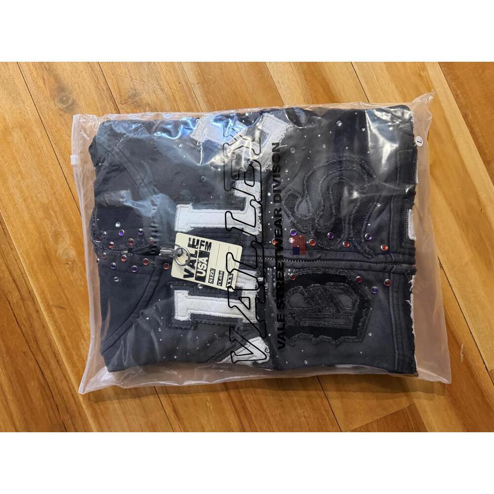 Vale Forever Classico Zip Up “Black” - Picture 6 of 7